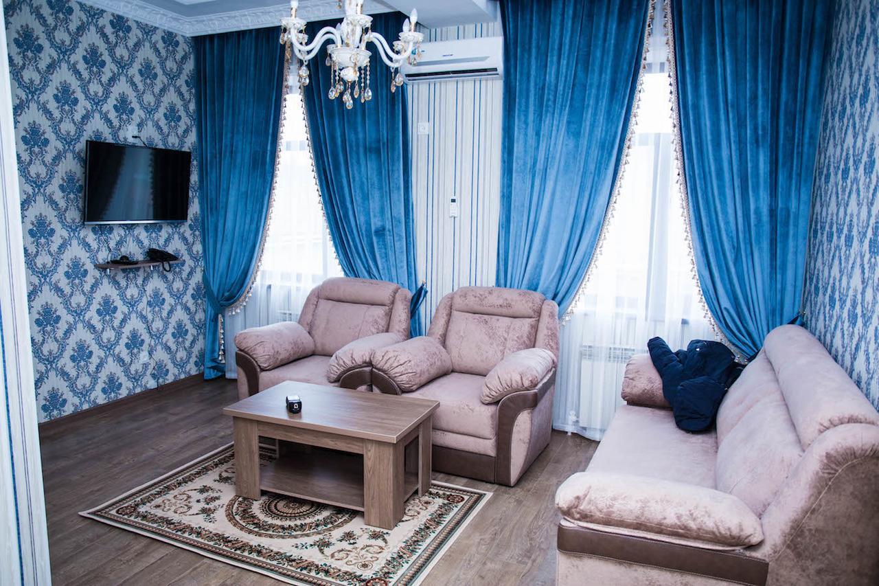Jasmine Hotel Taraz Bagian luar foto