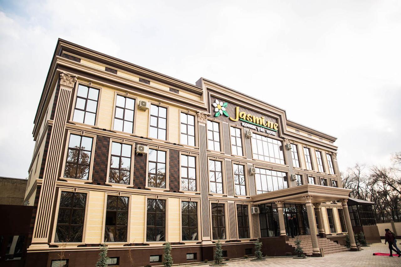 Jasmine Hotel Taraz Bagian luar foto